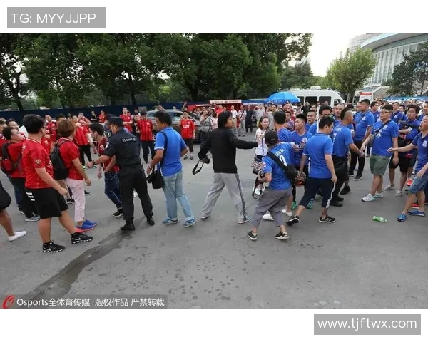 上海羽毛球队耐力训练引发热议球迷与专家各执己见探讨真相